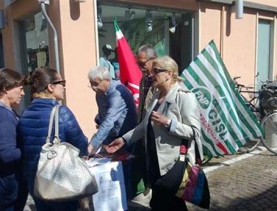 Presidio a Fano per la campagna #NonstiamoSereni